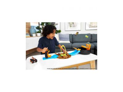 Mattel Λαμπάδα Hot Wheels Monster Trucks Stunt Tire Πίστα Σούπερ Ρόδα, GVK48, 1 τμχ