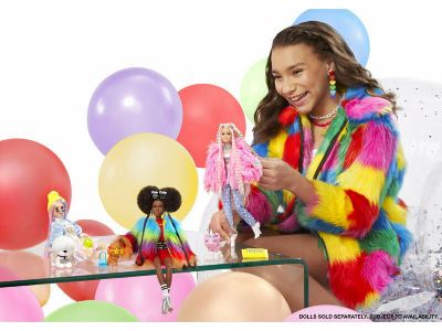 Mattel Κούκλα Barbie Extra Blue Curly Hair για 3+ Ετών GRN27/GRN30