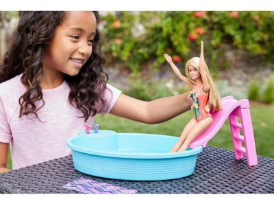 Mattel Barbie Εξωτική Πισίνα GHL91