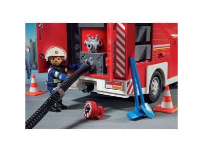 Playmobil Αρχηγείο Και Όχημα Πυροσβεστικής 71603 